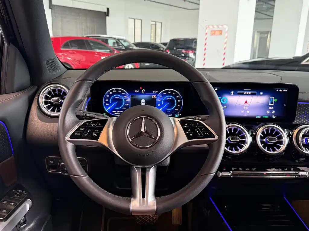Mercedes-Benz EQB — миниатюра 8