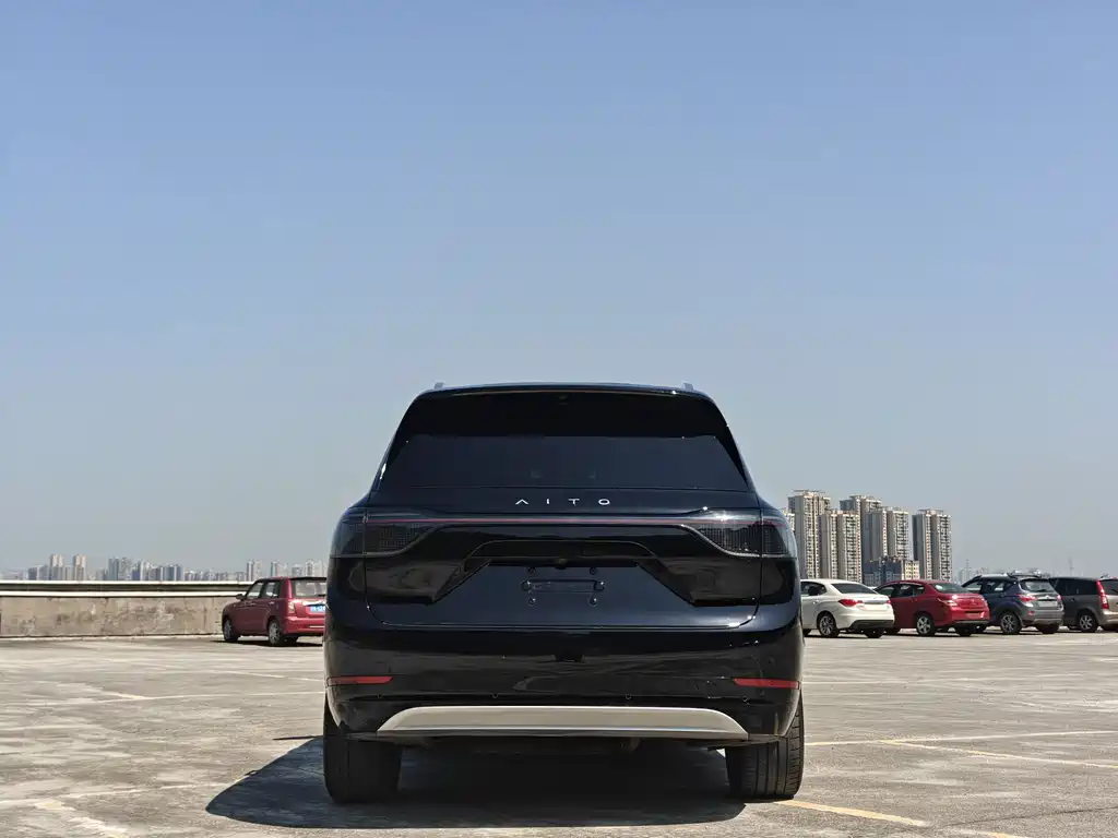 Aito M9 2024 Ultra 42kWh 6 мест