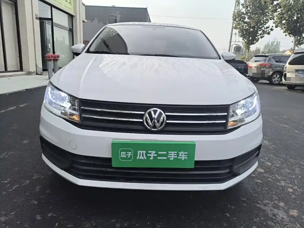 Volkswagen Santana — миниатюра 3