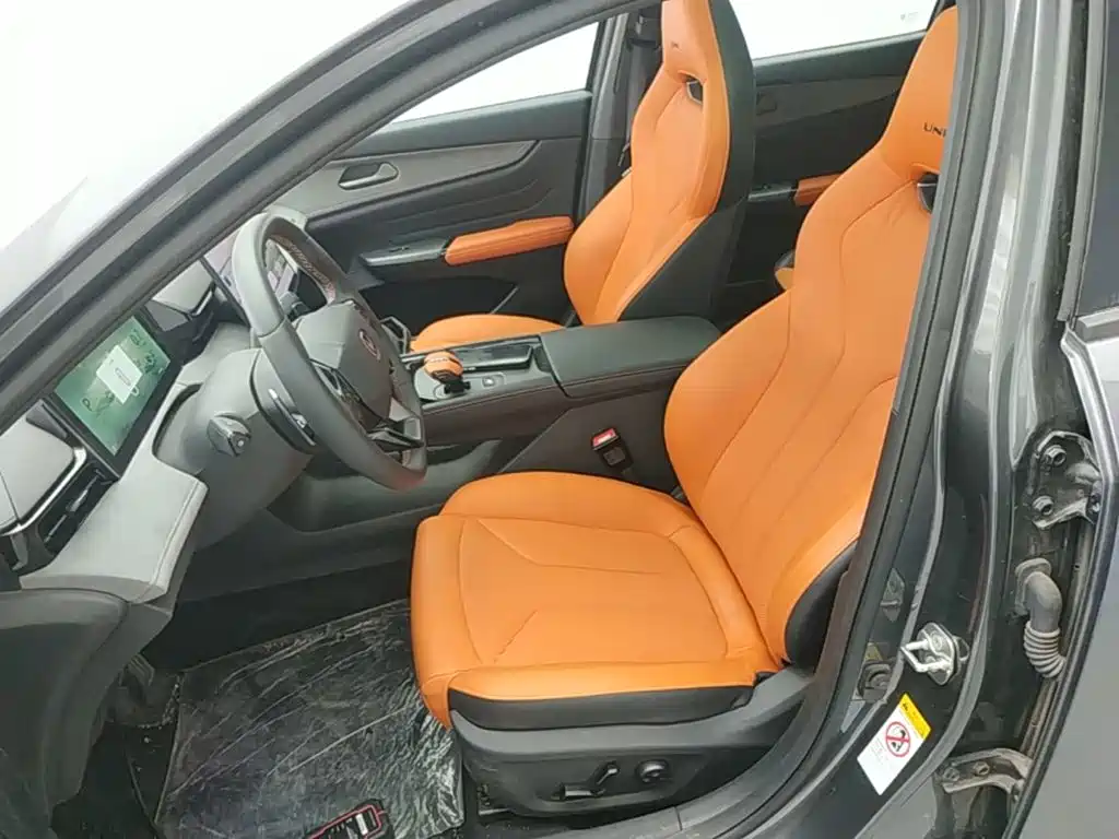 Changan UNI-V — миниатюра 15