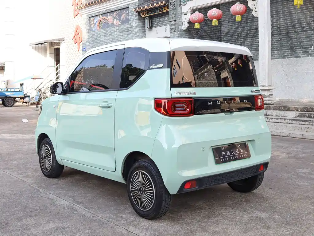 Wuling MINIEV — миниатюра 9