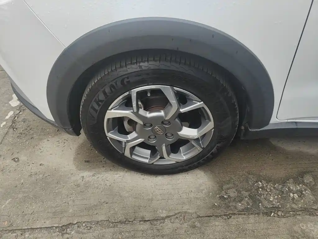 Geely Vision X1 — миниатюра 23