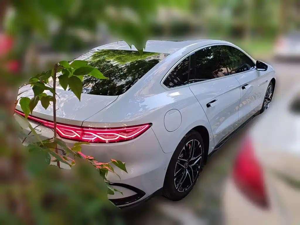 BYD Han — миниатюра 4