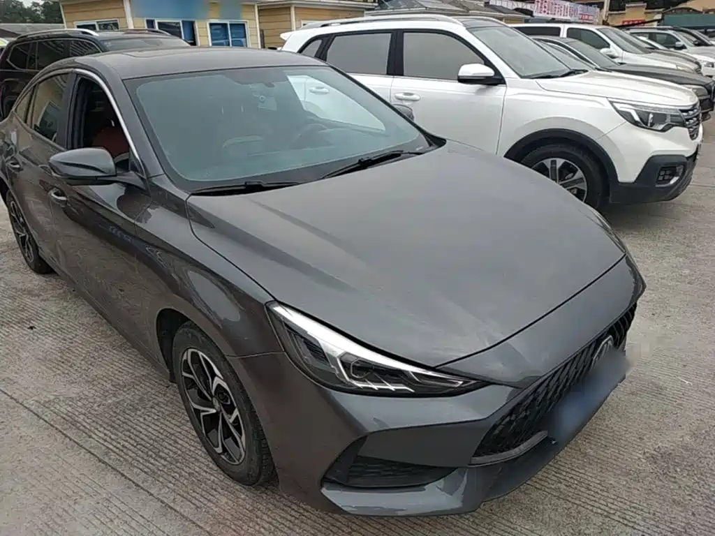 MG MG5 — миниатюра 4