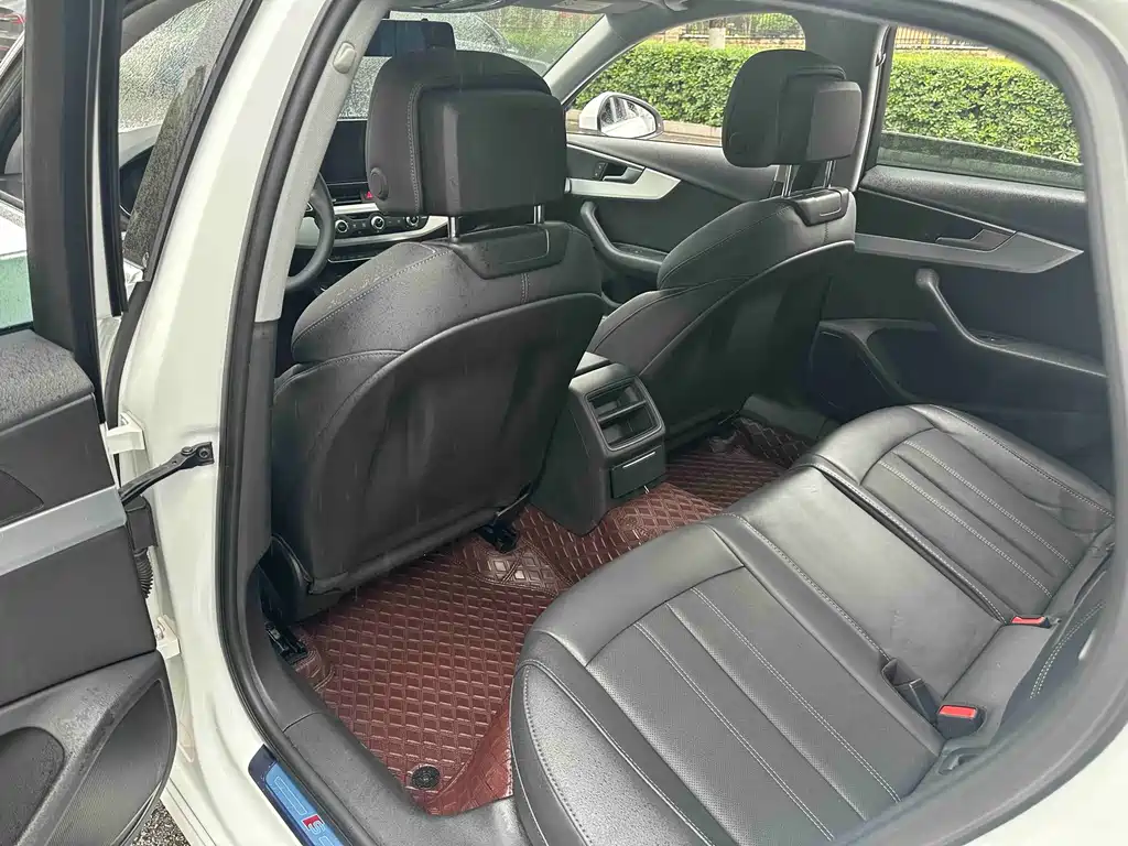 Audi A4L 2022 40 TFSI Fashion