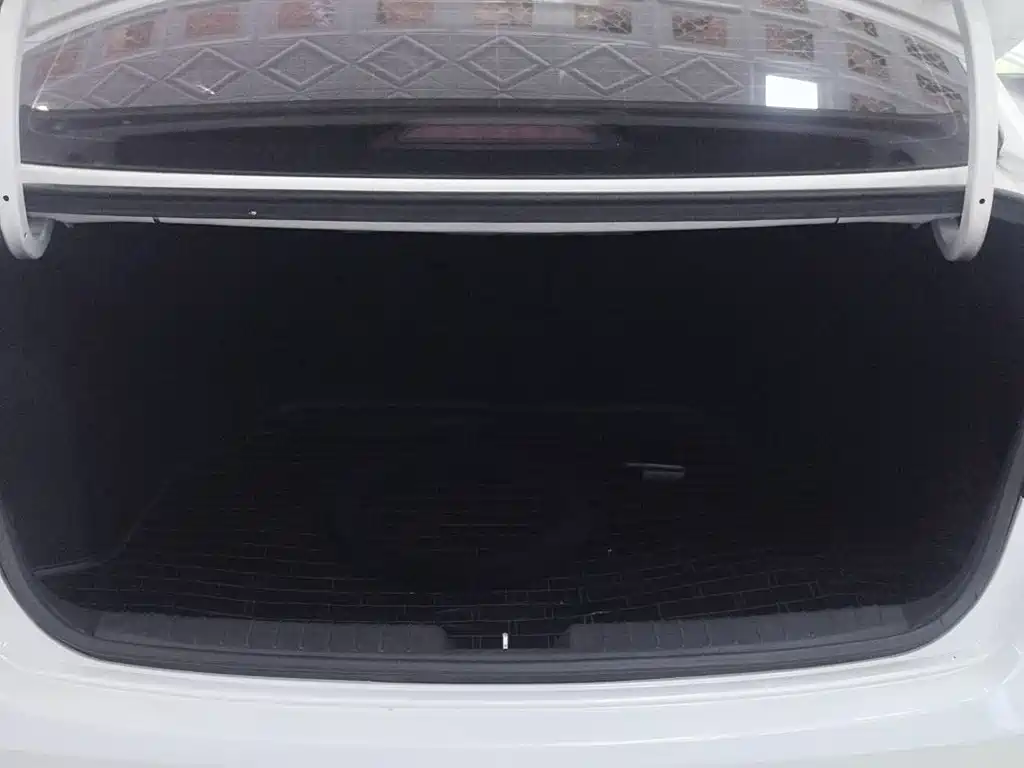 Hyundai Mistra — миниатюра 15