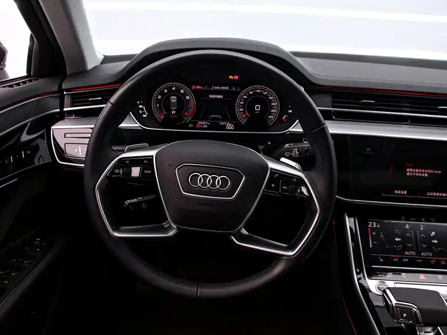 Audi A8 — миниатюра 7