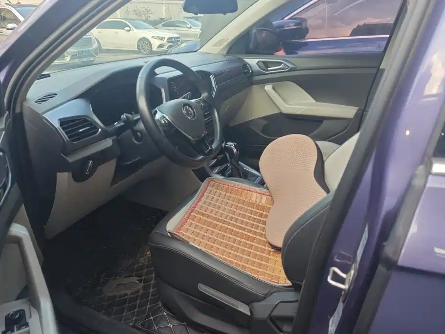 Volkswagen T-Cross — миниатюра 9