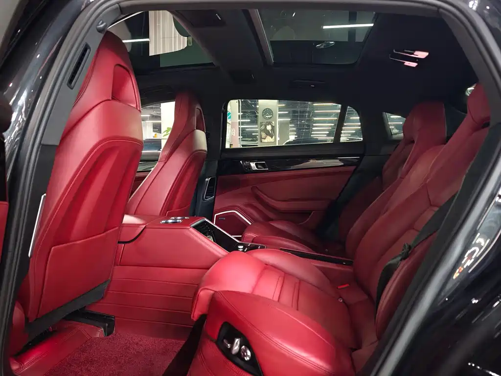Porsche Panamera — миниатюра 7