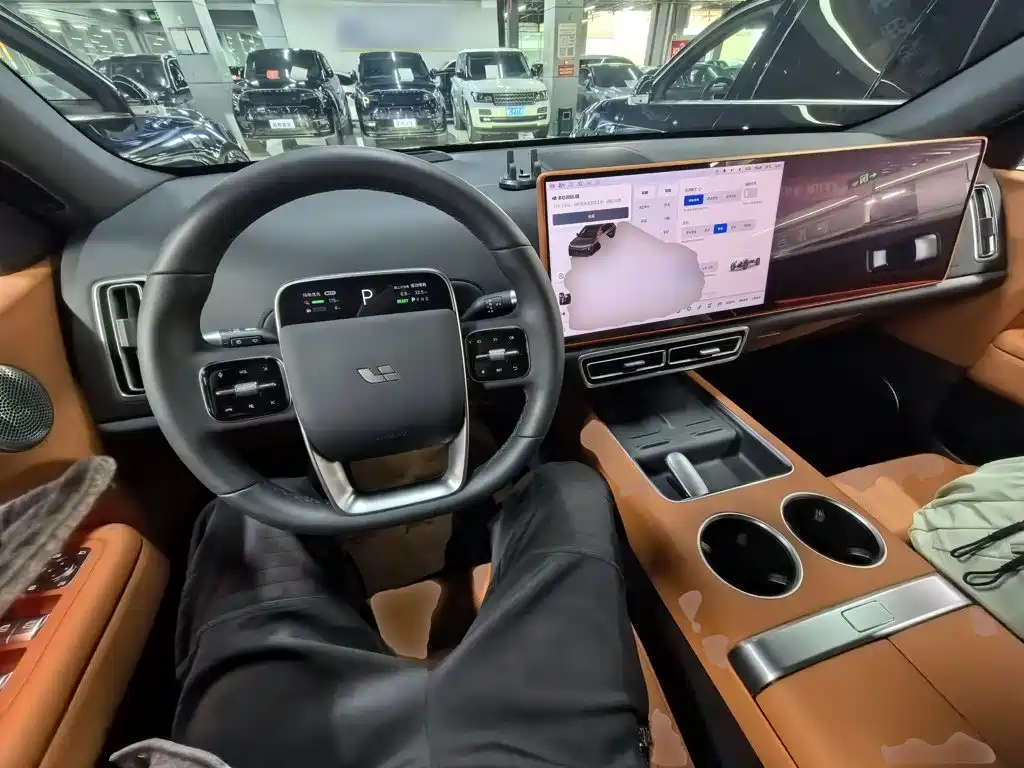 Li Auto Li L6 — миниатюра 10