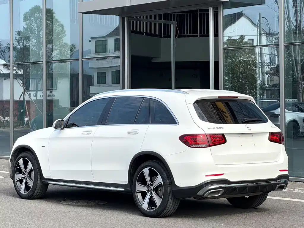 Mercedes-Benz GLC — миниатюра 8