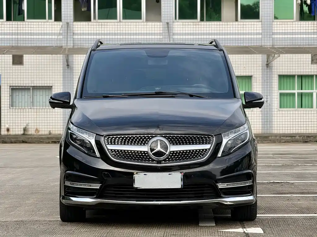 Mercedes-Benz V-Class (Import) — миниатюра 2