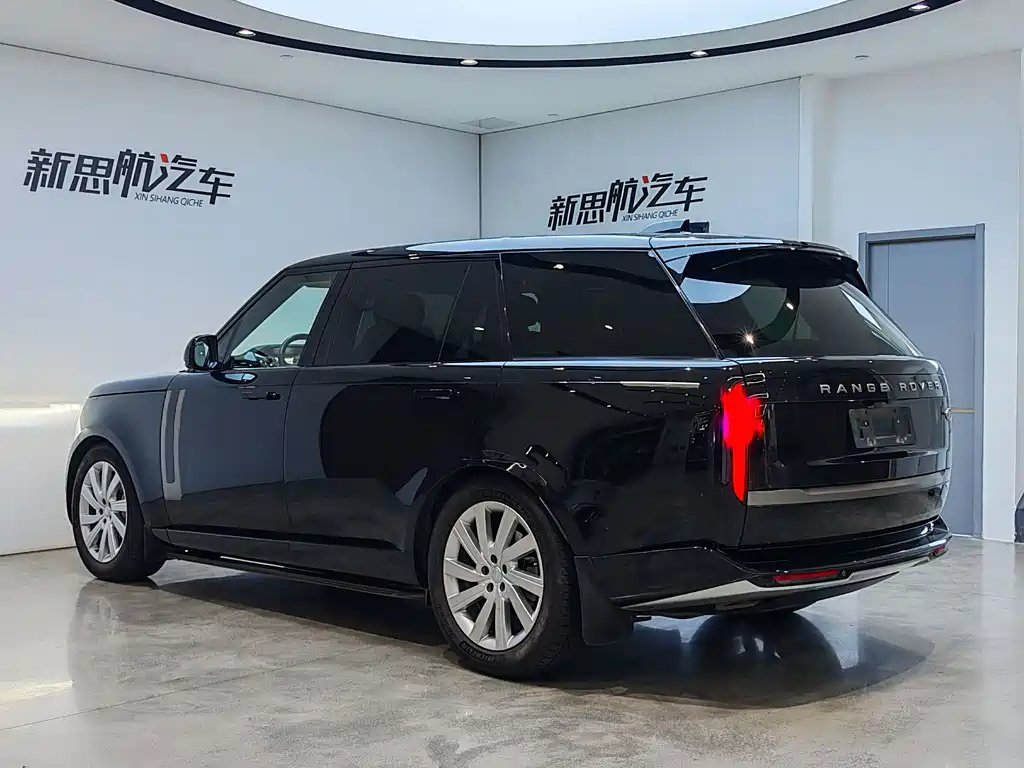 Land Rover Range Rover — миниатюра 7