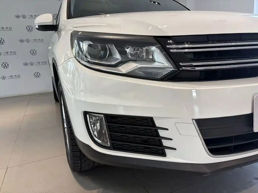Volkswagen Tiguan — миниатюра 6
