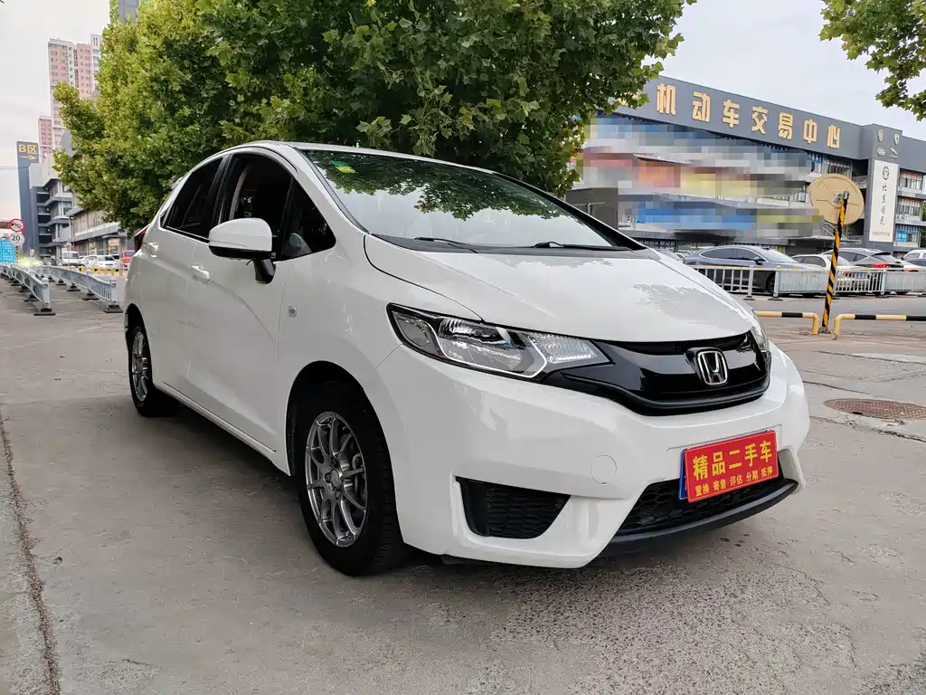 Honda Fit — миниатюра 3