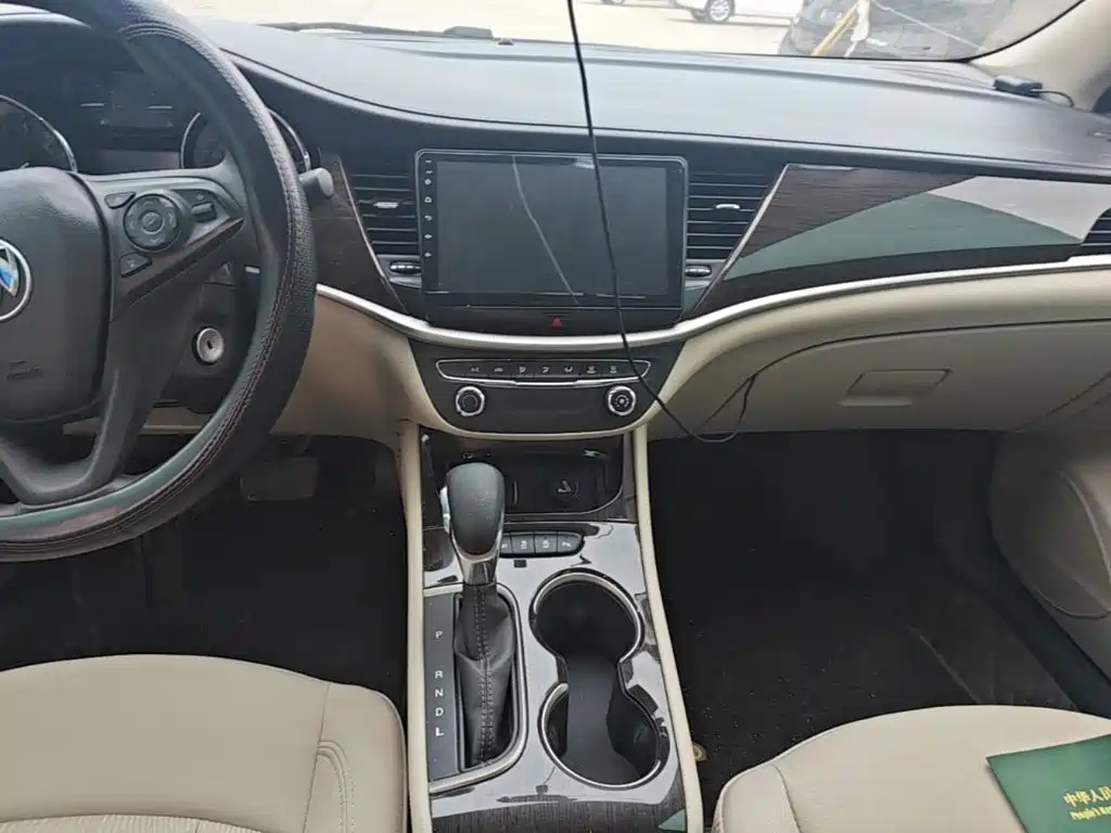 Buick Verano — миниатюра 13