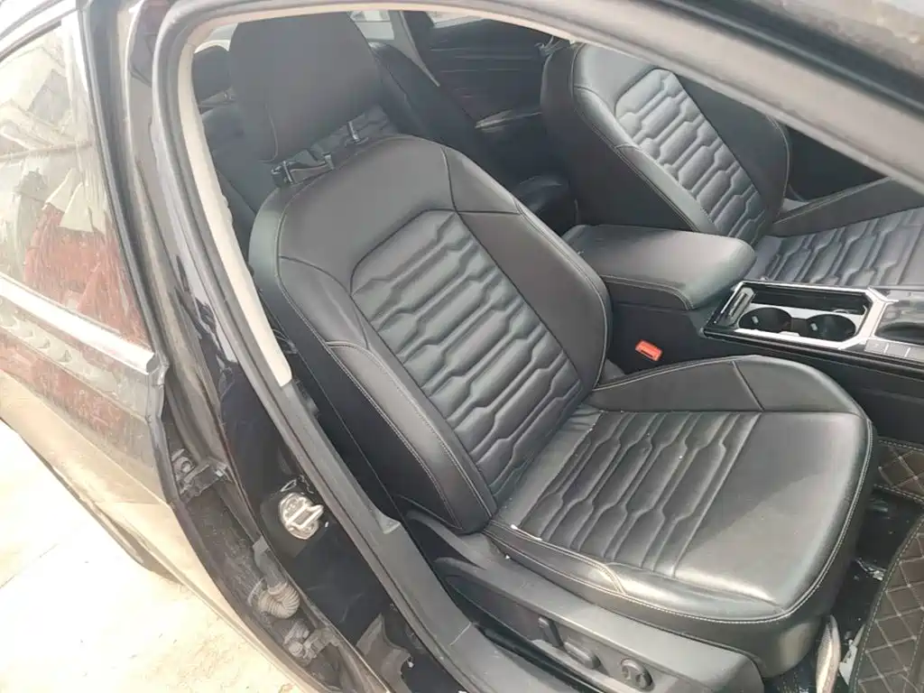 Volkswagen Passat — миниатюра 25