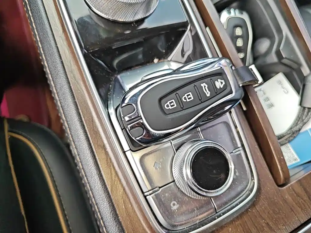 Ford Equator — миниатюра 9