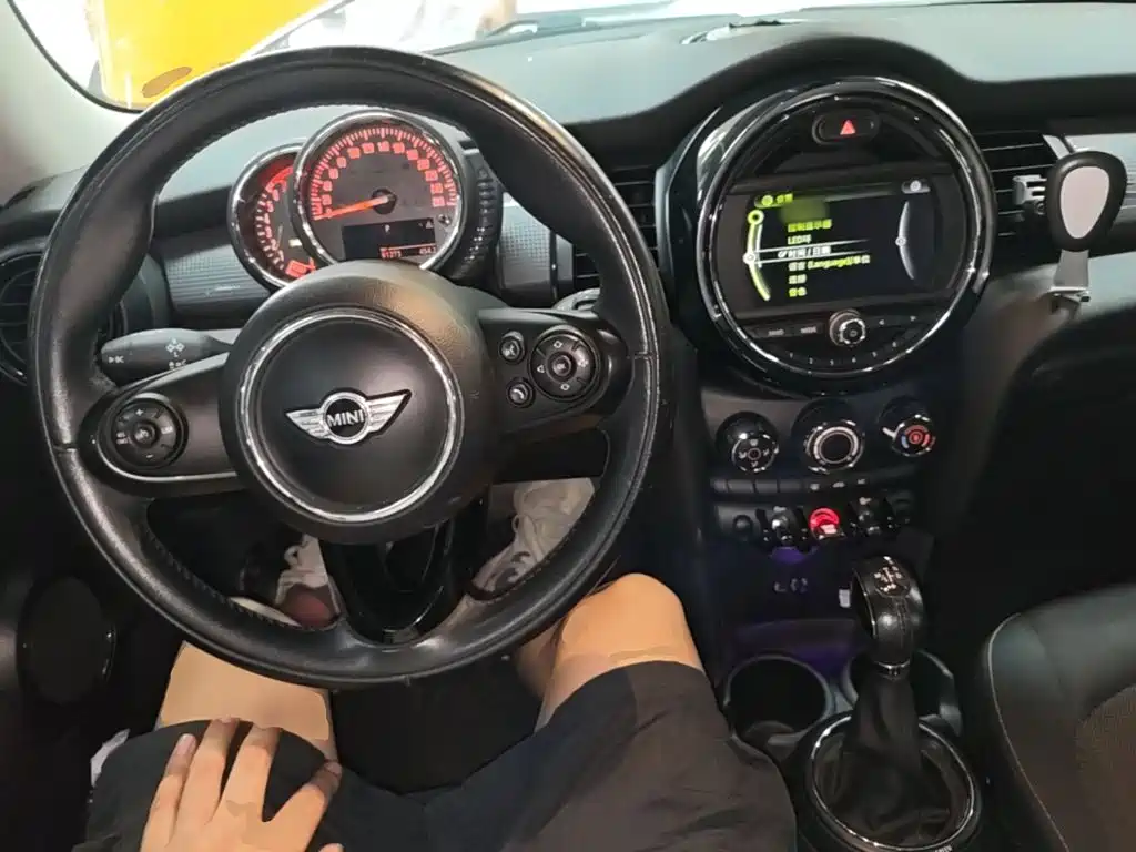 MINI Mini — миниатюра 10
