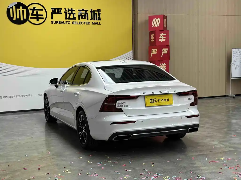 Volvo S60 — миниатюра 7