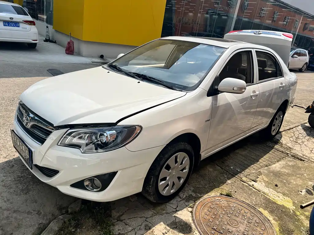 Купить Toyota Corolla