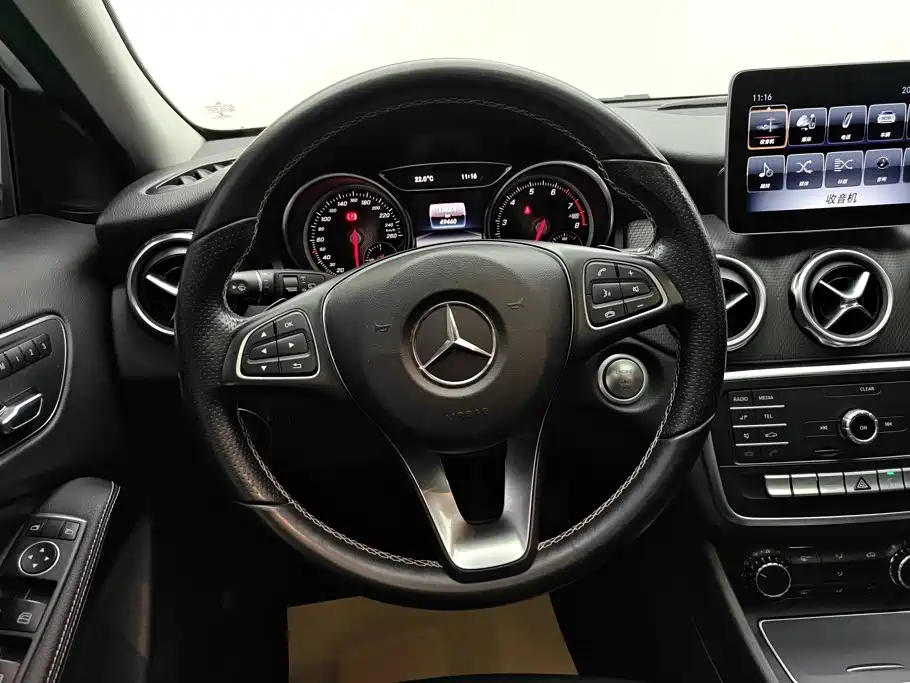 Mercedes-Benz GLA — миниатюра 15