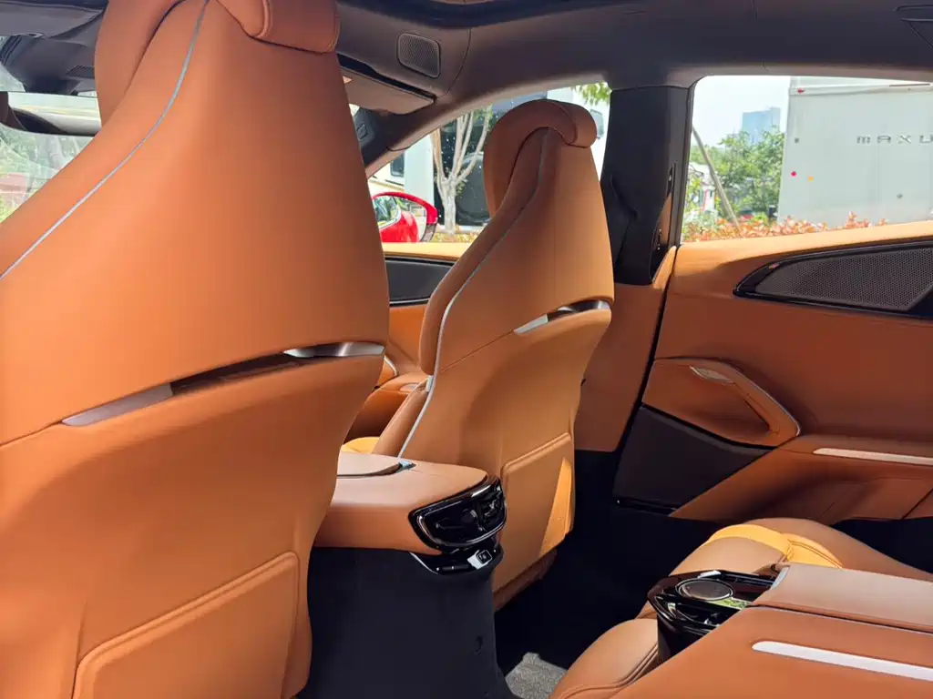 Ferrari Purosangue — миниатюра 12