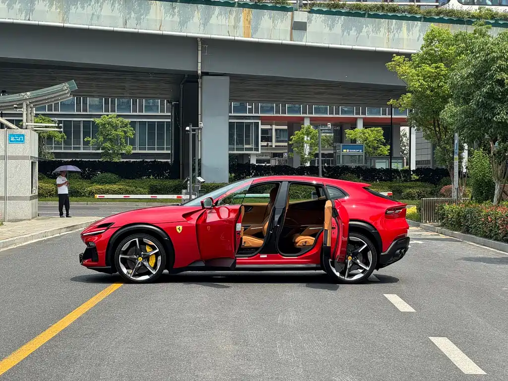 Ferrari Purosangue — миниатюра 4