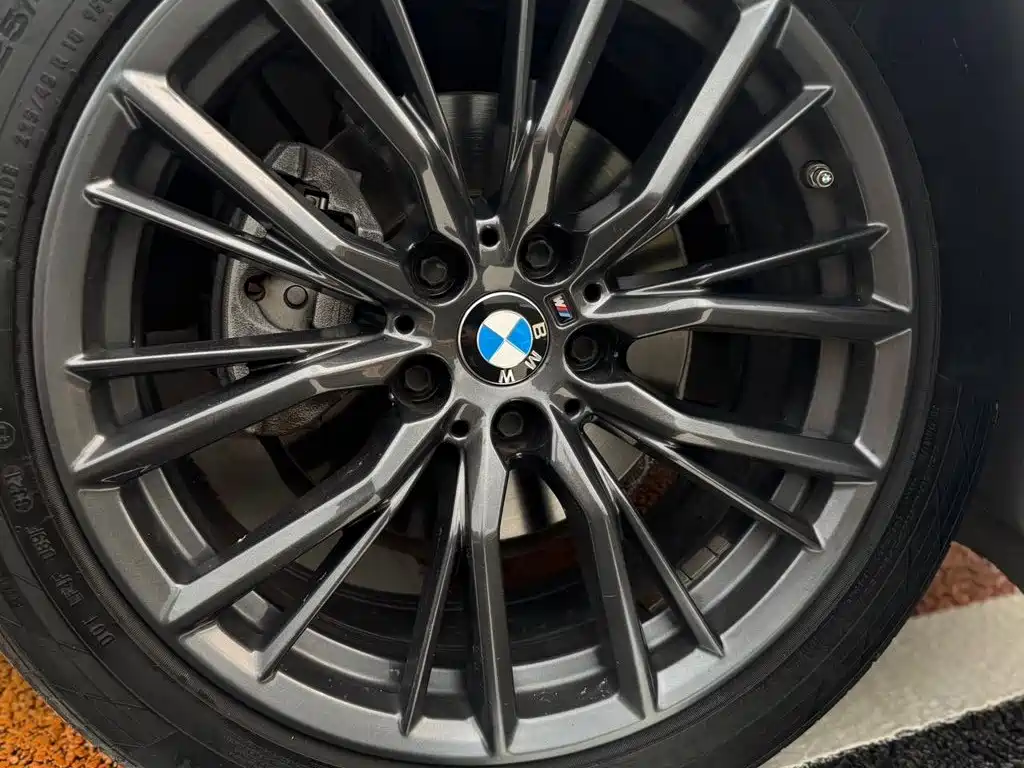 BMW 3 Series — миниатюра 9