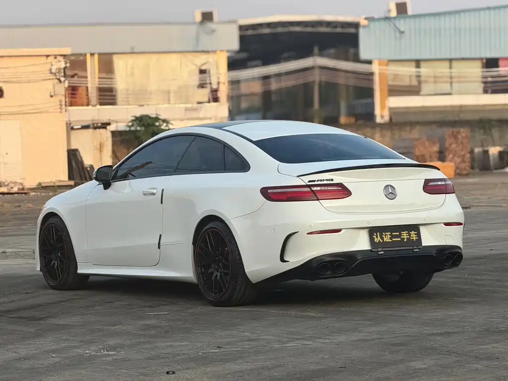 Mercedes-Benz E-Class (Import) — миниатюра 18