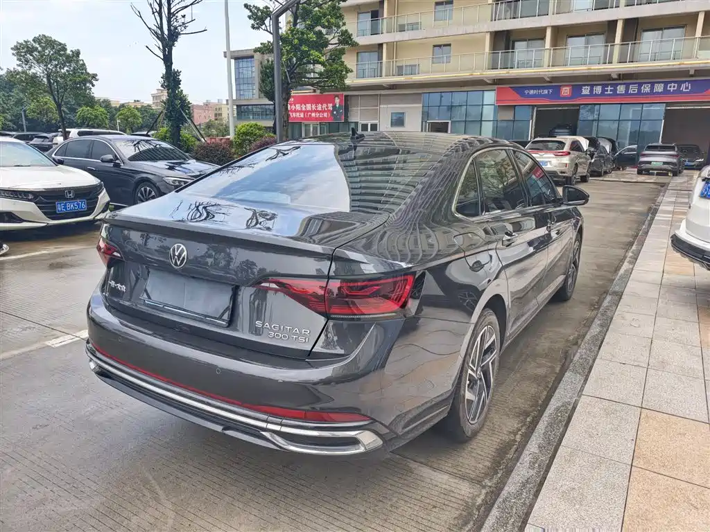 Volkswagen Sagitar — миниатюра 9