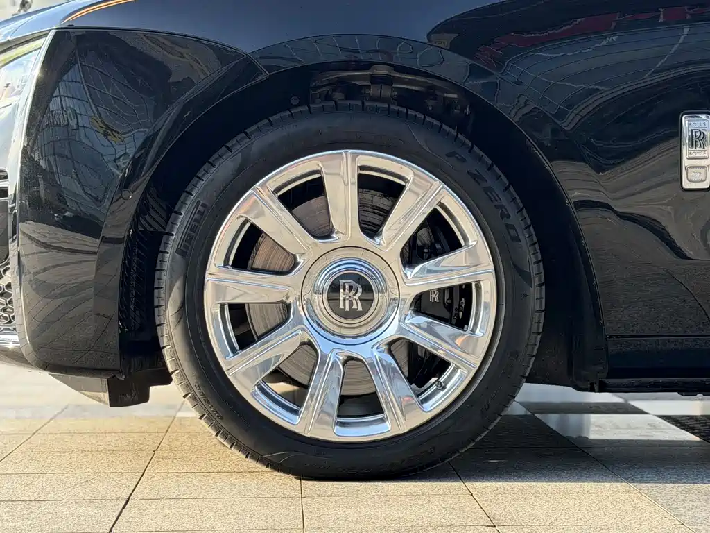 Rolls-Royce Ghost — миниатюра 4