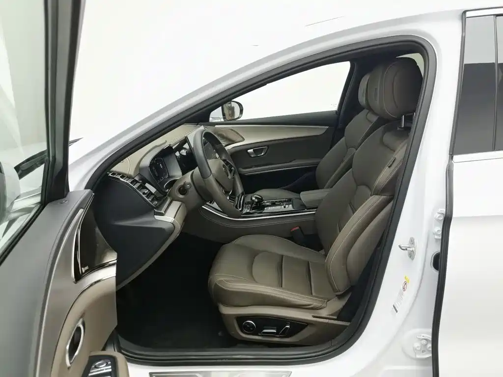 BYD Han — миниатюра 10