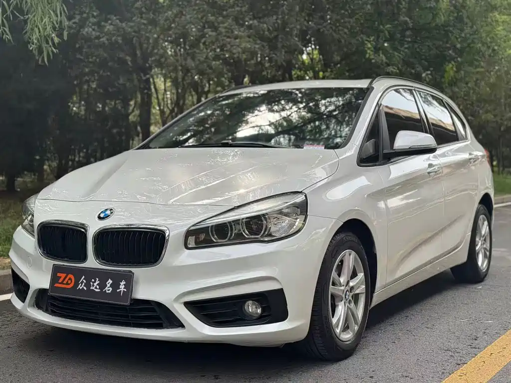 BMW 2 SERIES STATION WAGON