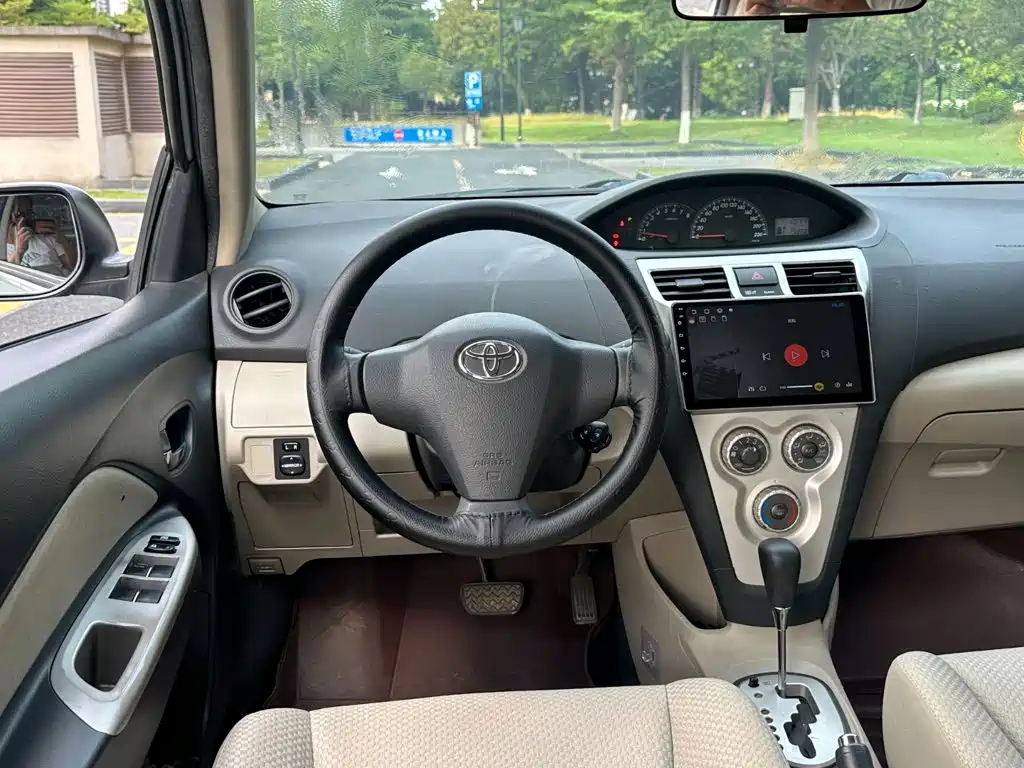 Toyota Vios — миниатюра 8