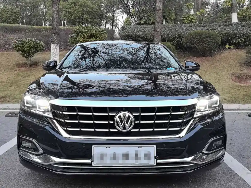 Volkswagen Passat 2021