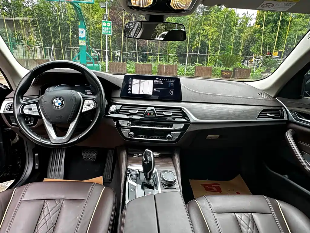 BMW 5 SERIES NEW ENERGY