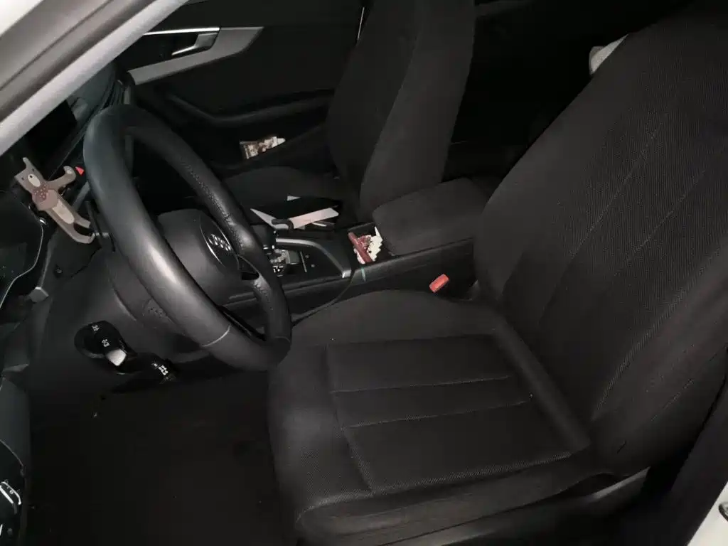 Audi A4L — миниатюра 11