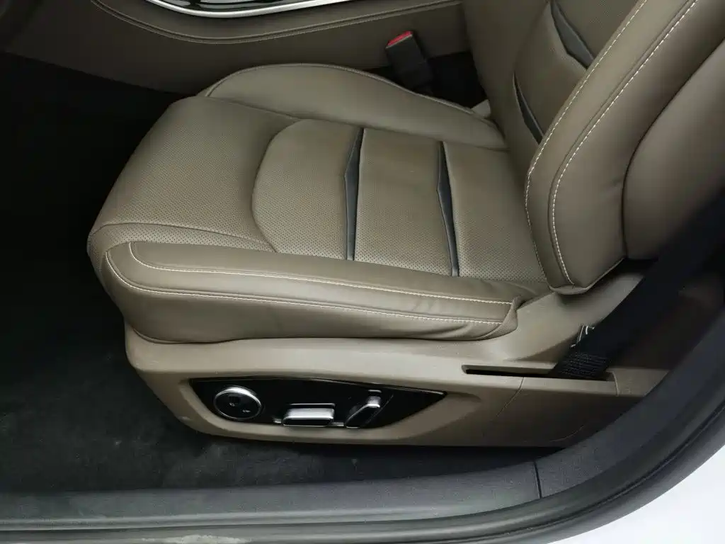 BYD Han — миниатюра 20