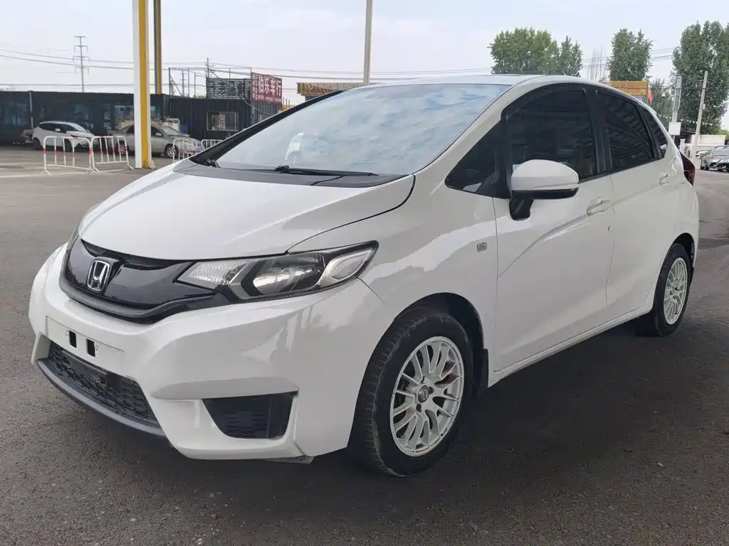 Honda Fit — миниатюра 2