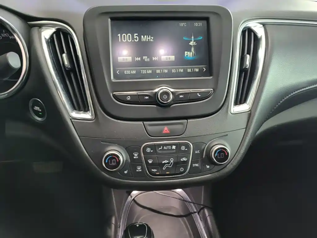 Chevrolet Malibu XL — миниатюра 13