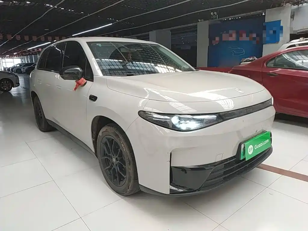 Leapmotor Leapmotor C10 — миниатюра 4