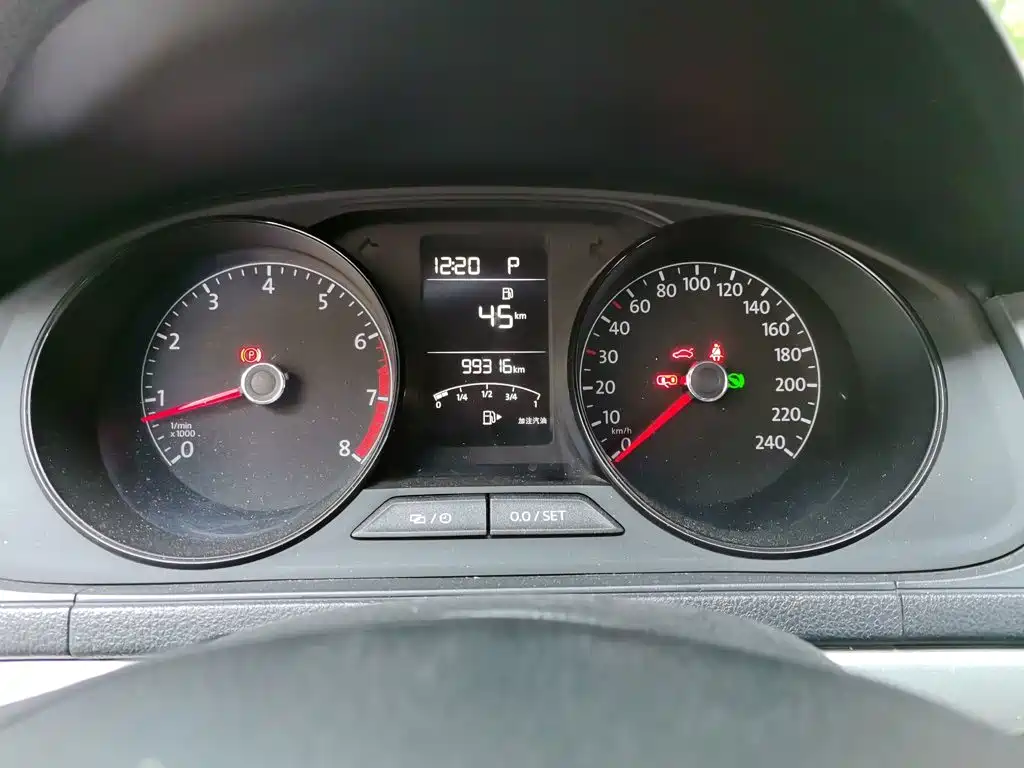 Volkswagen Lavida — миниатюра 7