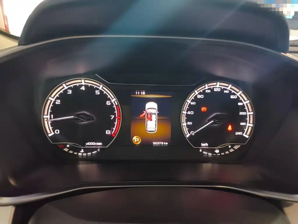 Geely Binyue — миниатюра 12