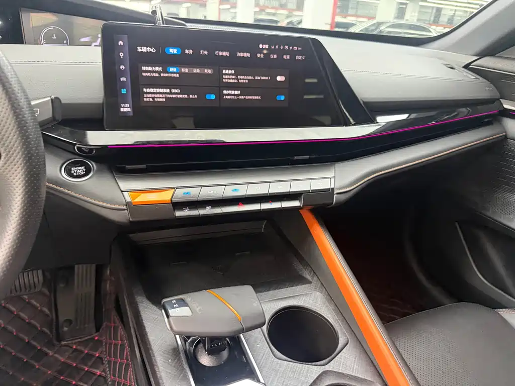 Changan UNI-V — миниатюра 10