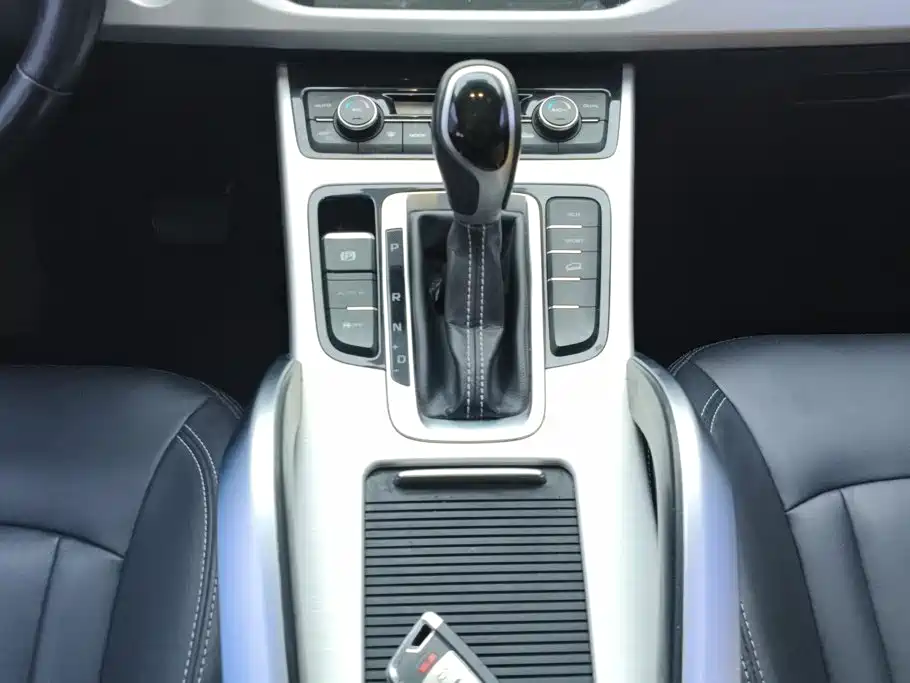 Geely Boyue — миниатюра 16