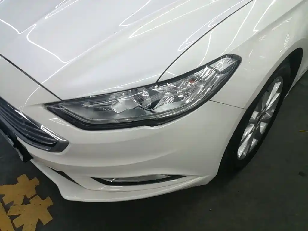 Ford Mondeo — миниатюра 24