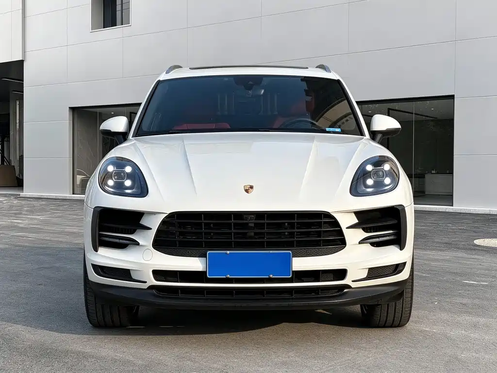 Porsche Macan — миниатюра 2
