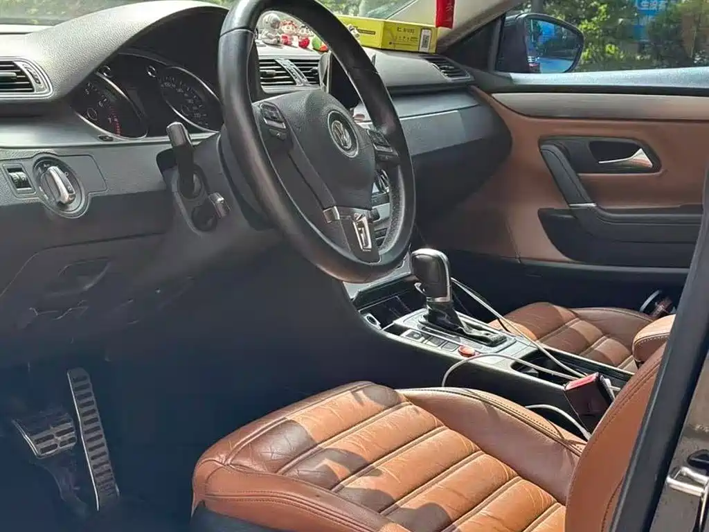 Volkswagen CC — миниатюра 8