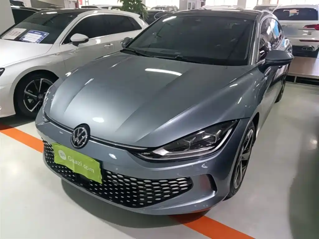 Купить Volkswagen Lamando